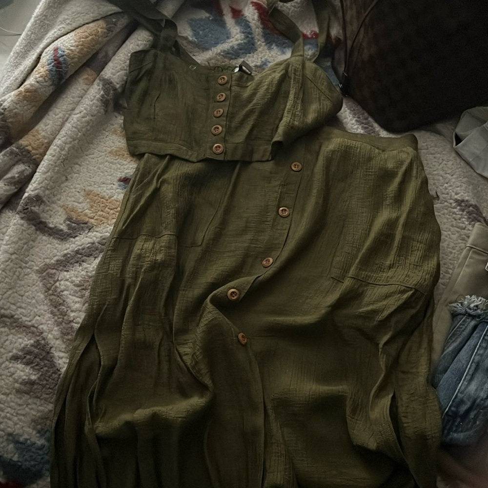 Brand new skirt set linen material